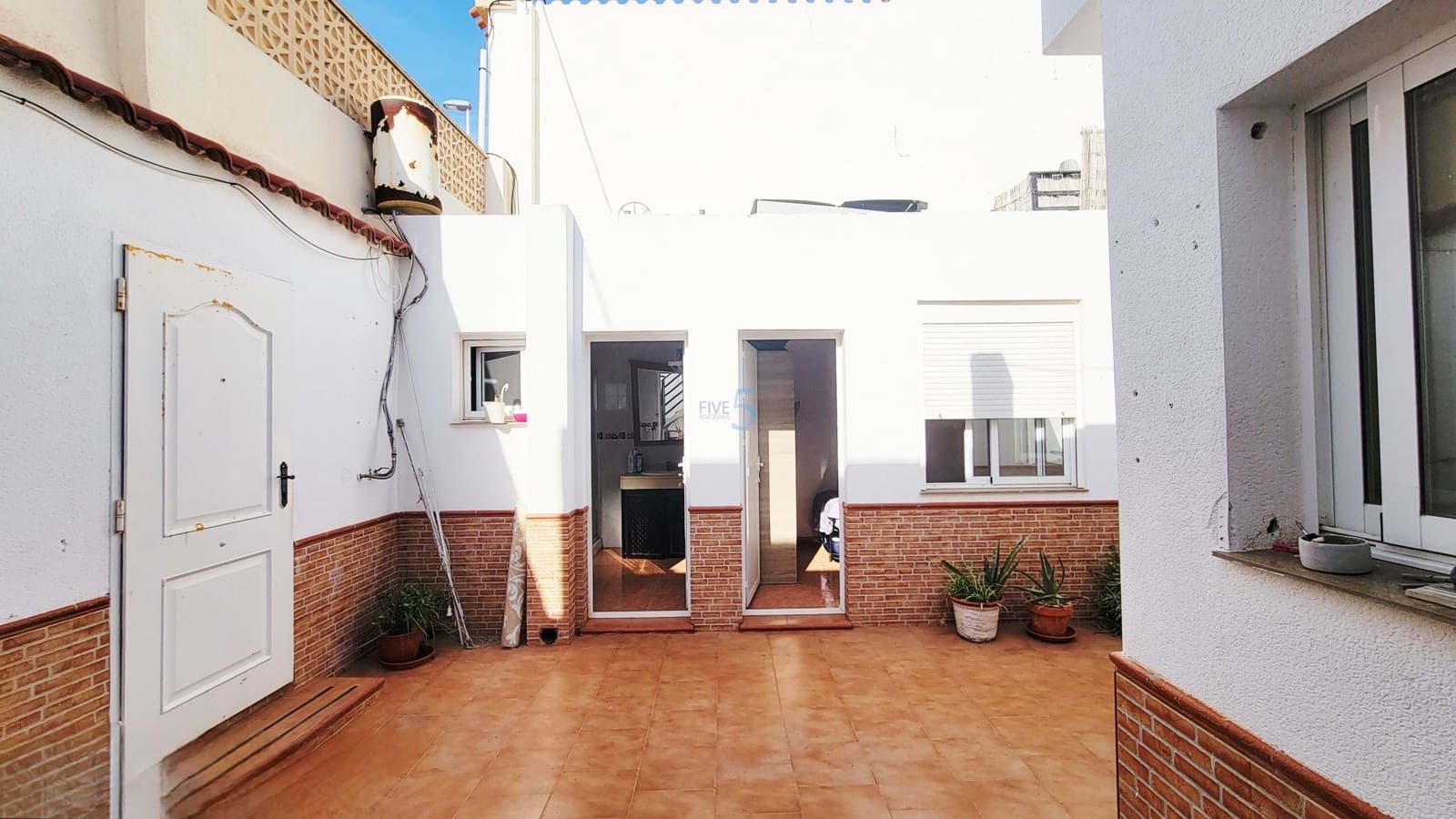 Chalet de 4 habitaciones en Los Nietos en venta - 185.000 € (Ref: 9292390)