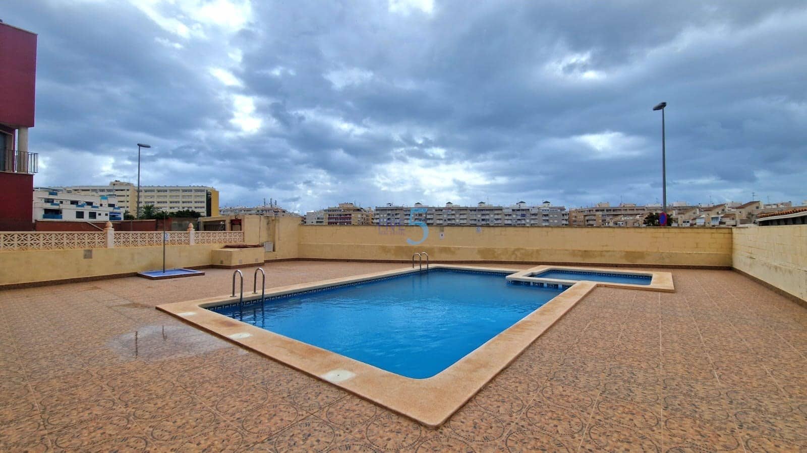 2 quarto Apartamento para venda em Torrevieja com piscina - 147 000 € (Ref: 9292393)