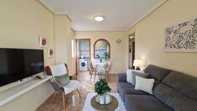 2 quarto Apartamento para venda em Torrevieja com piscina - 147 000 € (Ref: 9292393)