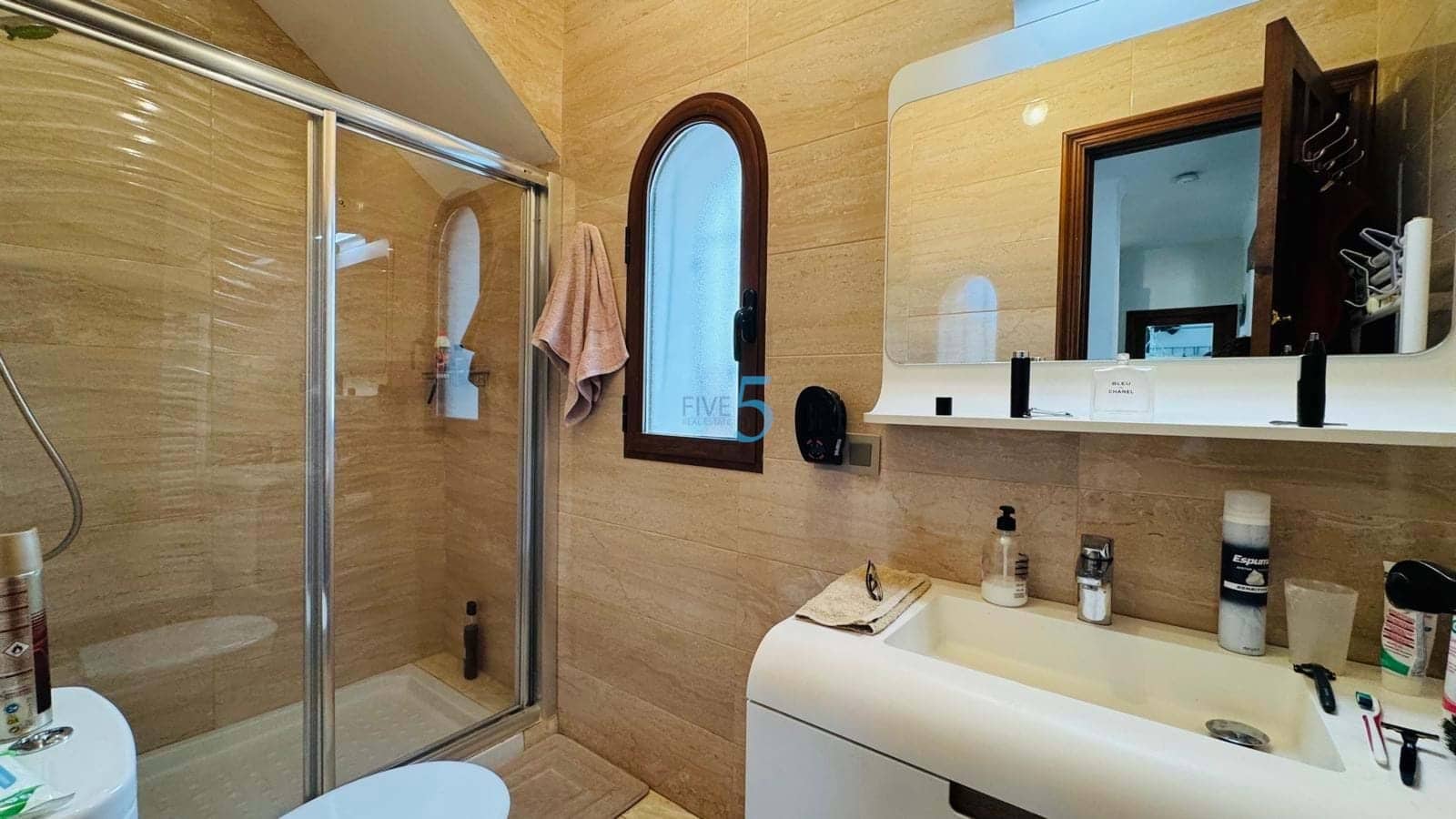 4 quarto Moradia para venda em Villamartin com piscina garagem - 770 000 € (Ref: 9293802)