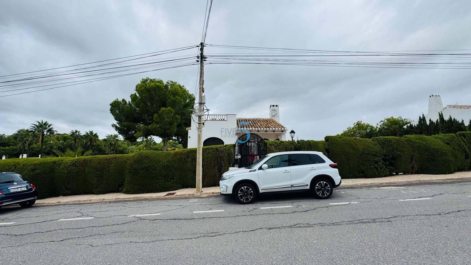 4 quarto Moradia para venda em Villamartin com piscina garagem - 770 000 € (Ref: 9293802)