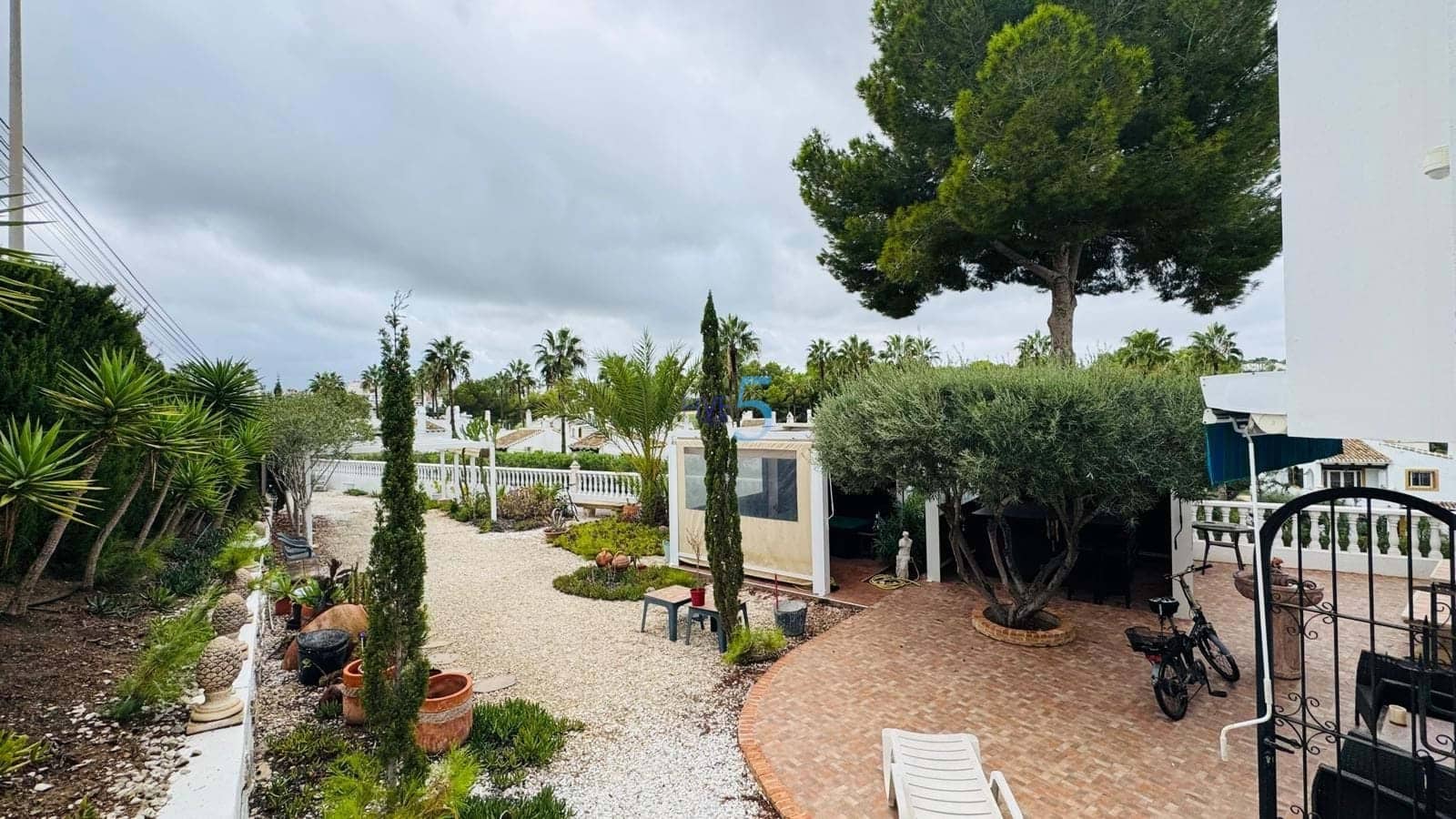 4 quarto Moradia para venda em Villamartin com piscina garagem - 770 000 € (Ref: 9293802)