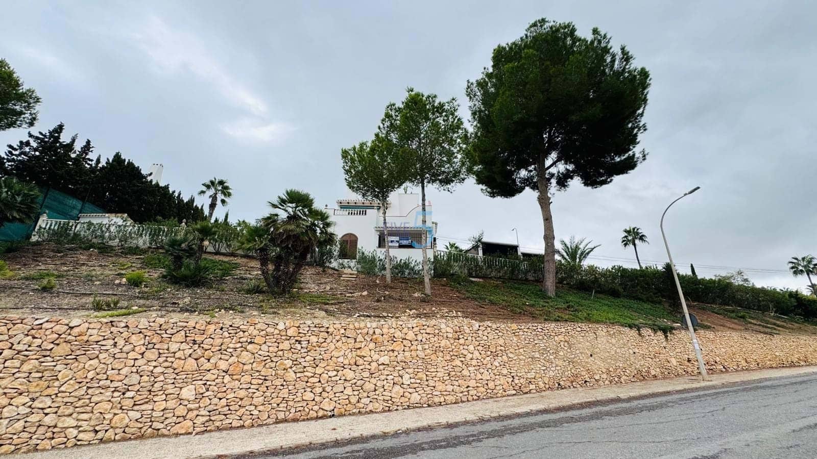 4 quarto Moradia para venda em Villamartin com piscina garagem - 770 000 € (Ref: 9293802)