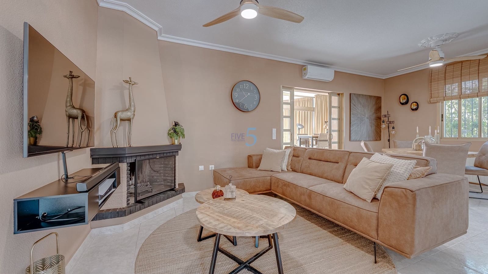 3 soveværelse Villa til salg i Ciudad Quesada med swimmingpool - € 398.000 (Ref: 9294960)