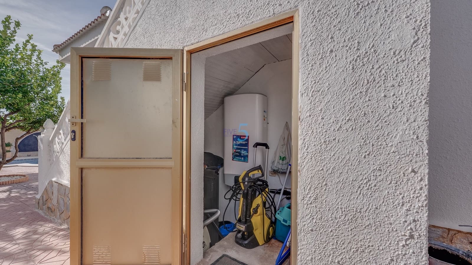 3 soveværelse Villa til salg i Ciudad Quesada med swimmingpool - € 398.000 (Ref: 9294960)