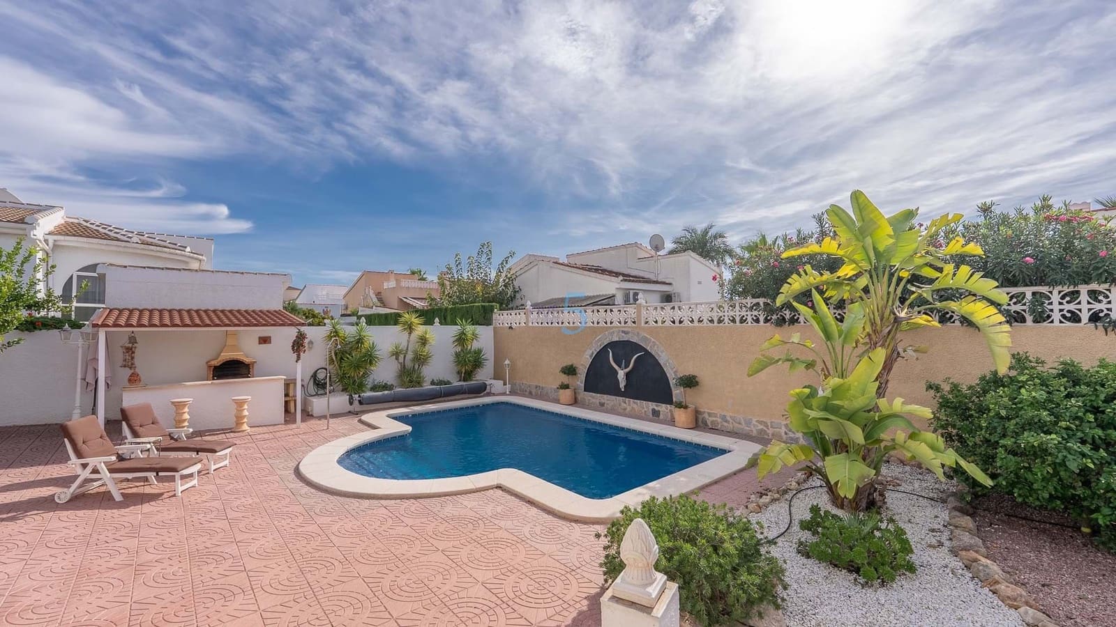 3 soveværelse Villa til salg i Ciudad Quesada med swimmingpool - € 398.000 (Ref: 9294960)