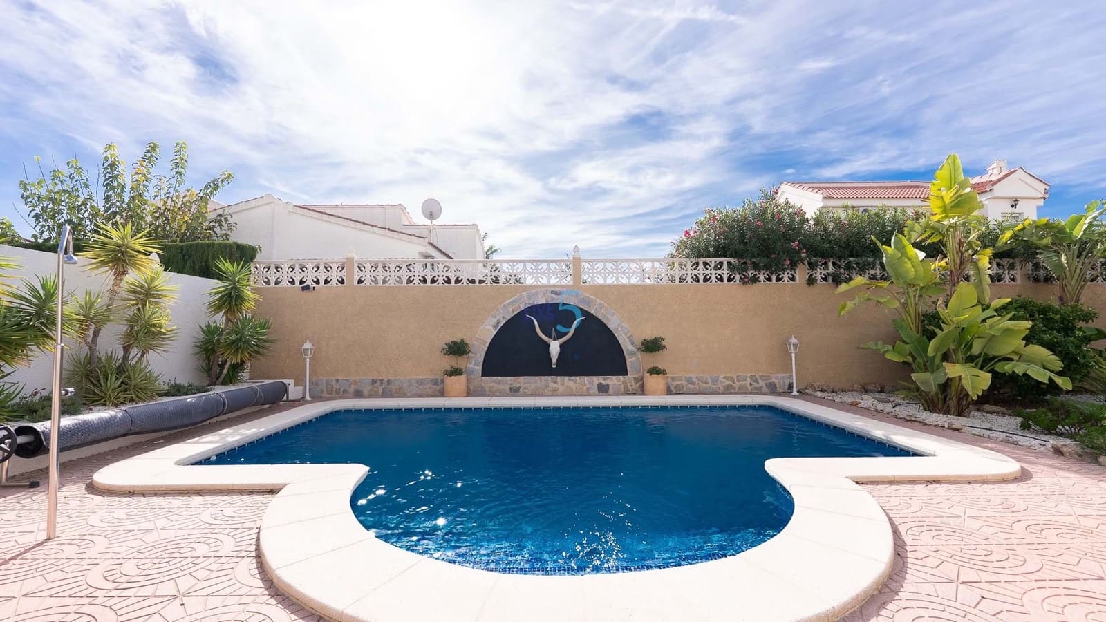 3 soveværelse Villa til salg i Ciudad Quesada med swimmingpool - € 398.000 (Ref: 9294960)