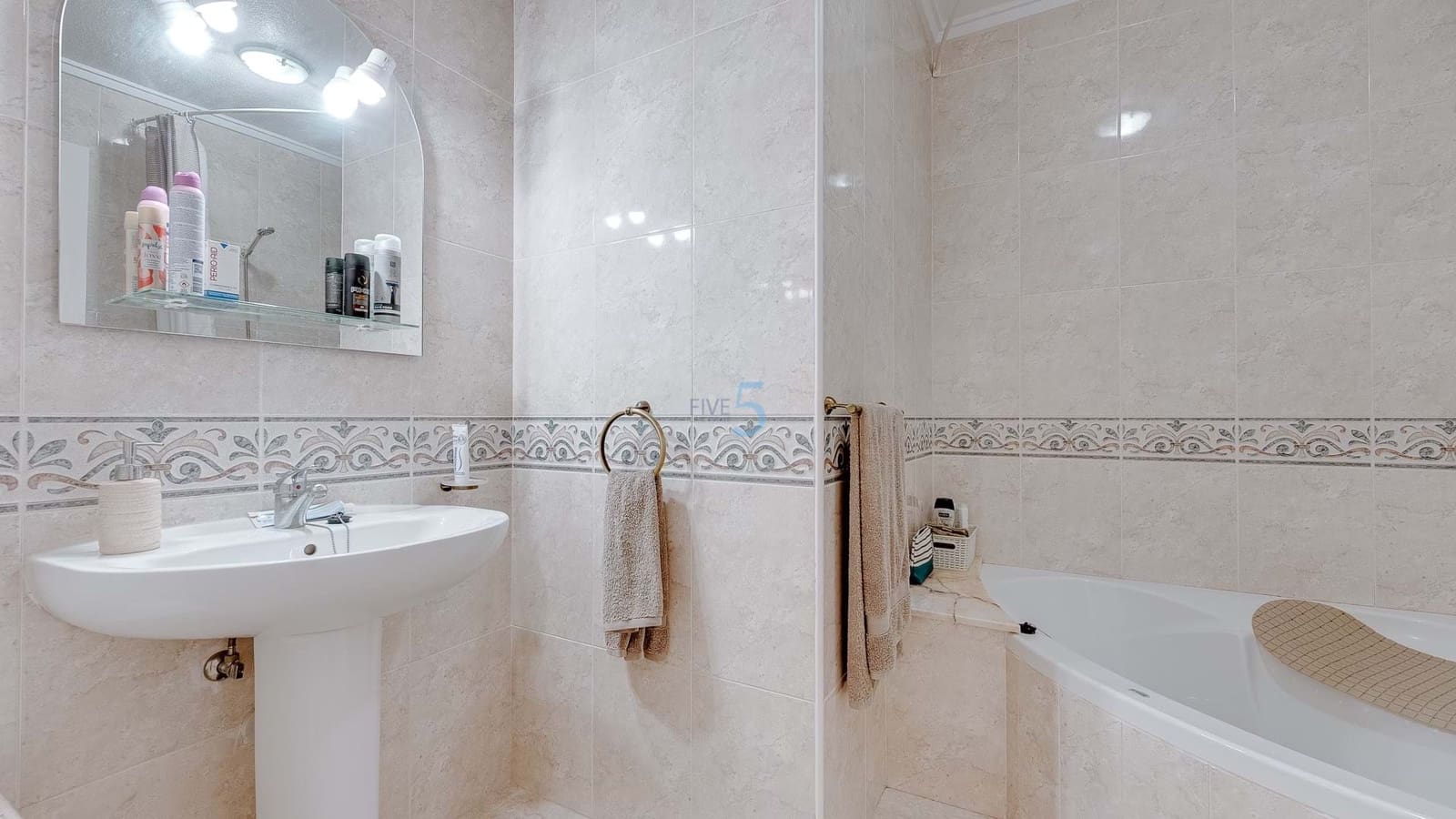 2 sovrum Hus till salu i Ciudad Quesada med pool - 169 999 € (Ref: 9294961)