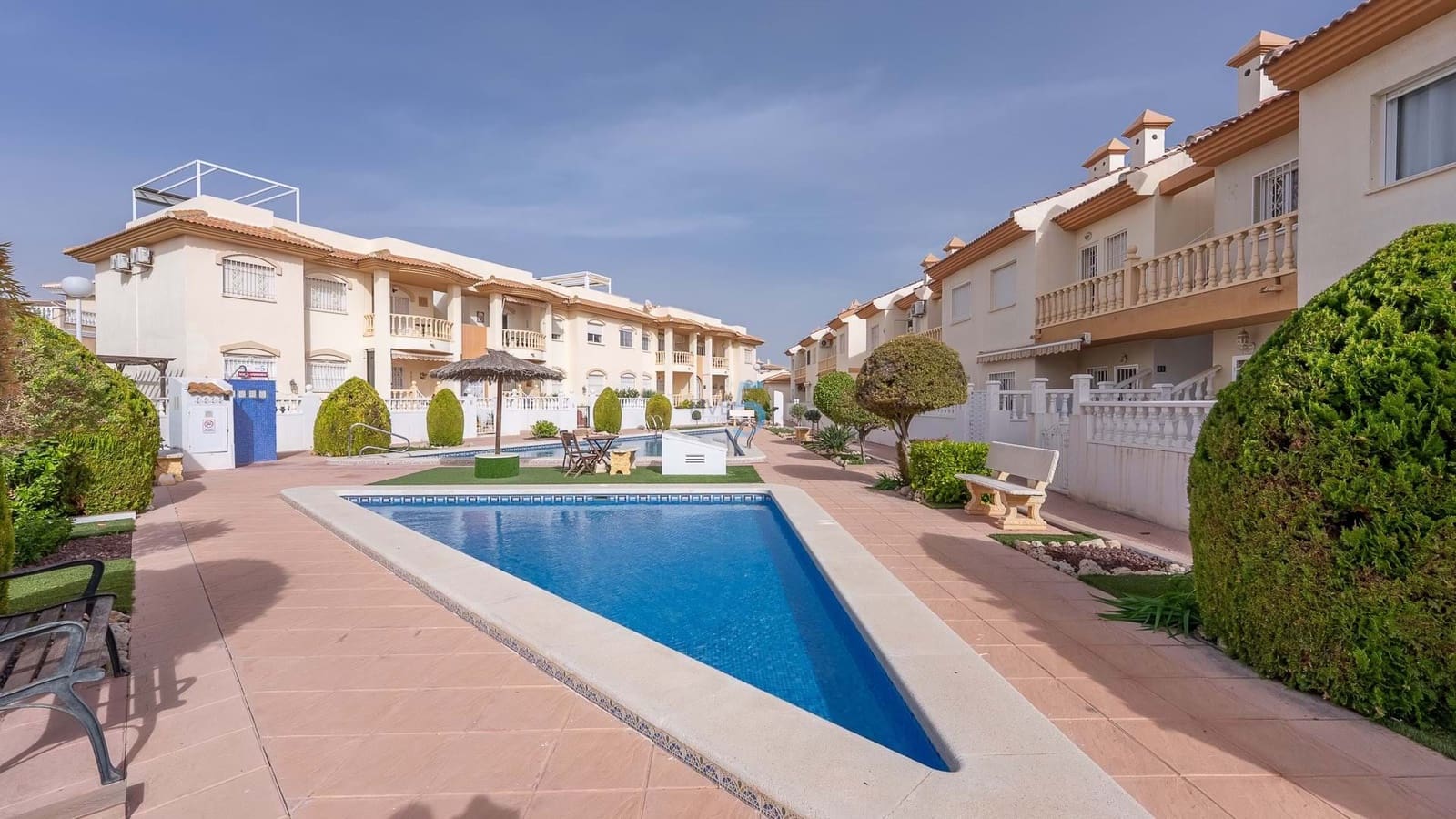 2 sovrum Hus till salu i Ciudad Quesada med pool - 169 999 € (Ref: 9294961)