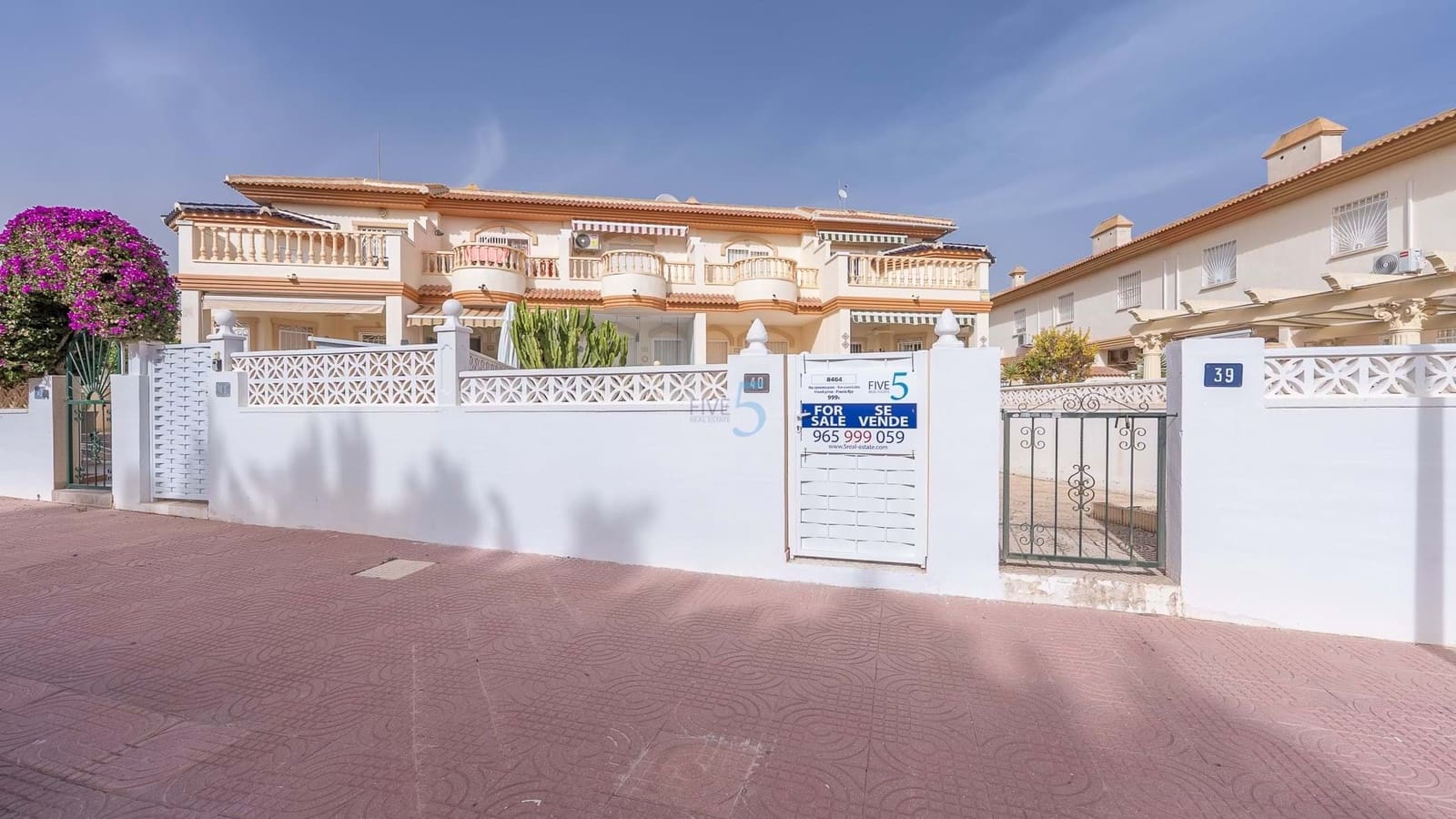 2 sovrum Hus till salu i Ciudad Quesada med pool - 169 999 € (Ref: 9294961)