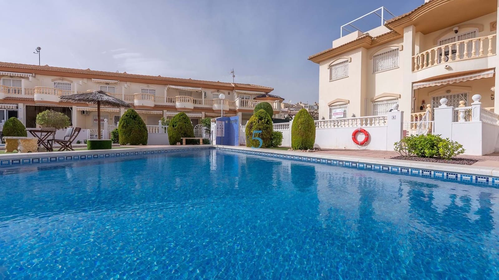 2 sovrum Hus till salu i Ciudad Quesada med pool - 169 999 € (Ref: 9294961)