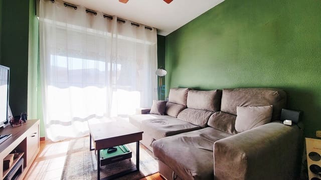 3 bedroom Apartment for sale in Lo Pagan, San Pedro del Pinatar with garage - € 125,000 (Ref: 9296153)