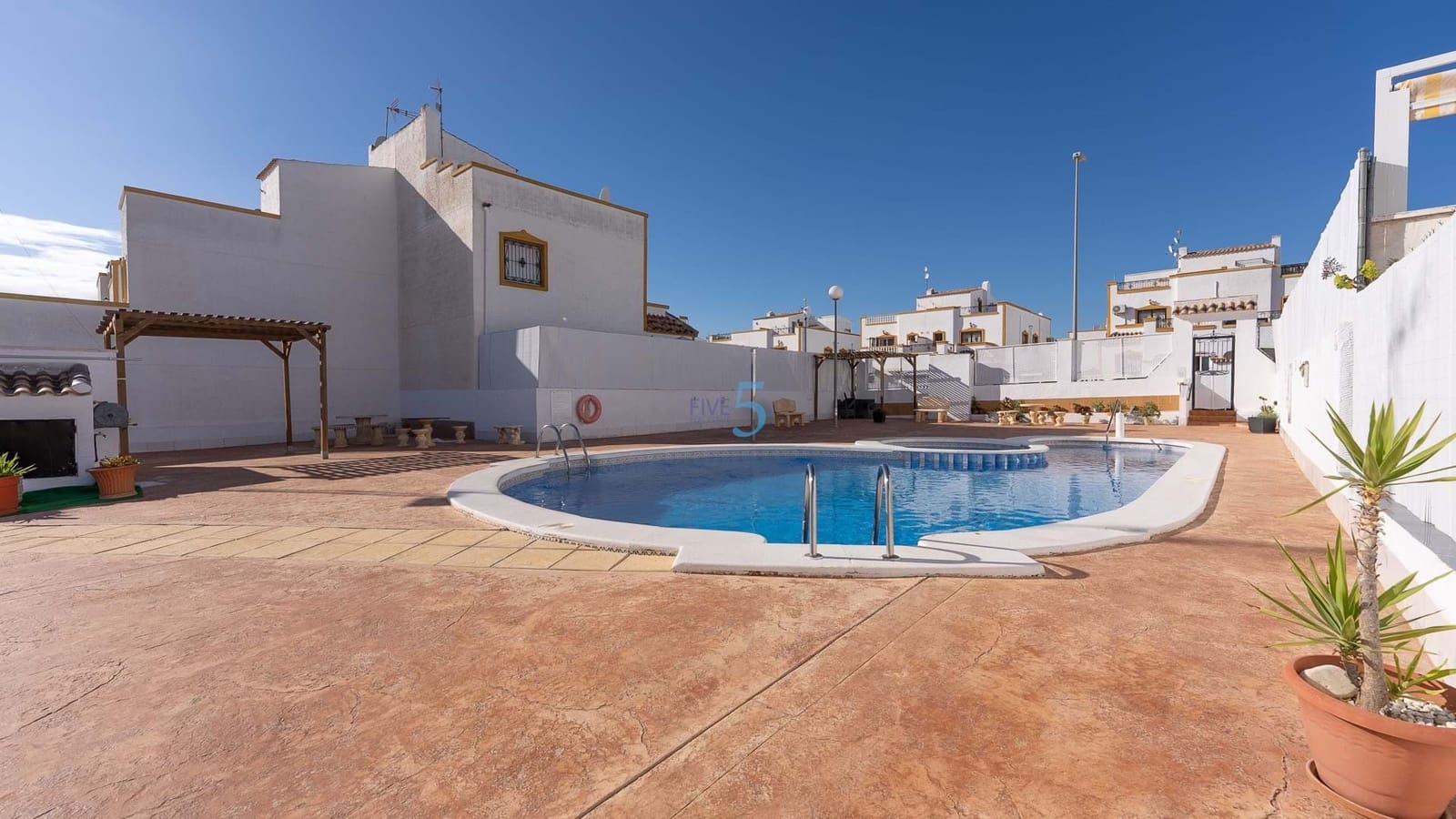 3 chambre Maison de Ville à vendre à Vistabella avec piscine - 185 000 € (Ref: 9296154)