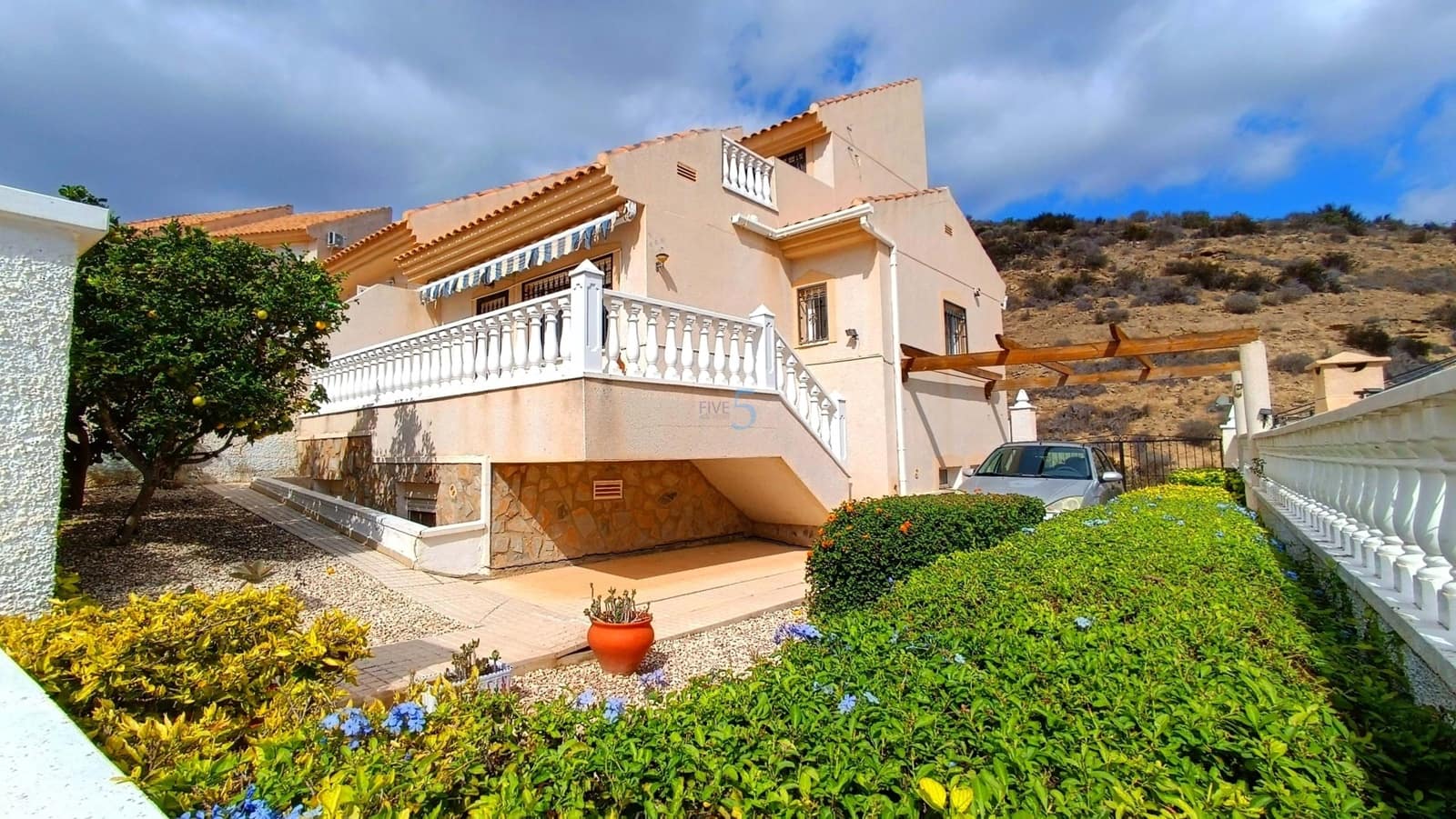 4 bedroom Villa for sale in Ciudad Quesada with pool - € 195,000 (Ref: 9297427)