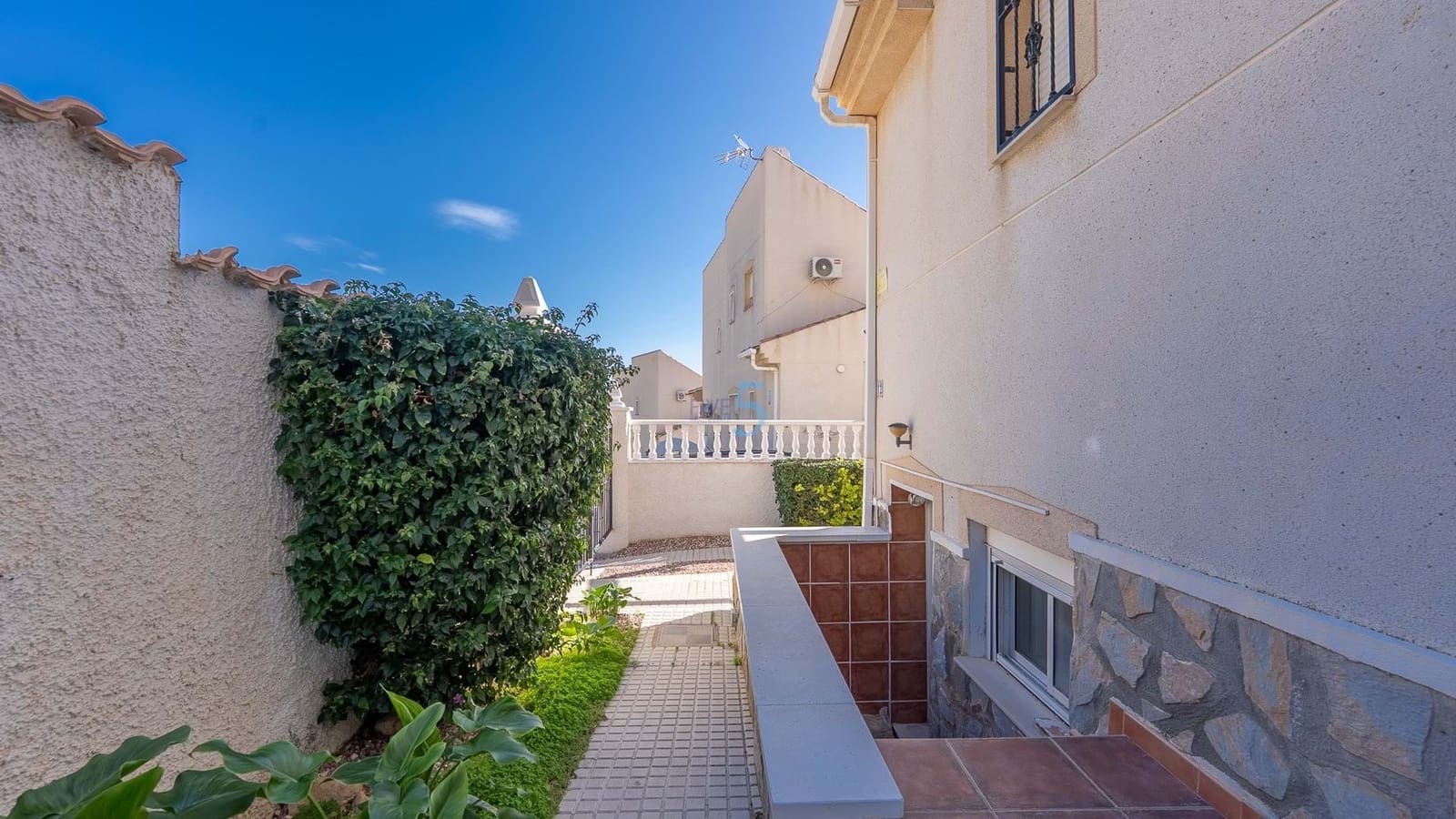 4 camera da letto Villa in vendita in Ciudad Quesada con piscina - 195.000 € (Rif: 9297427)