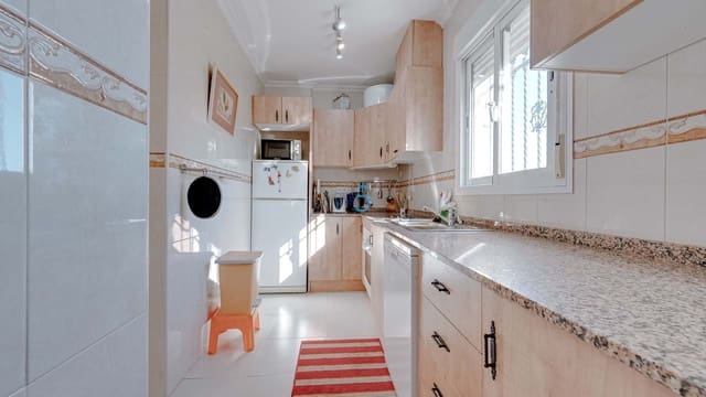 4 soveværelse Villa til salg i Ciudad Quesada, Rojales med swimmingpool - € 195.000 (Ref: 9297427)