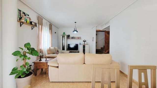 4 bedroom Townhouse for sale in San Pedro del Pinatar with garage - € 289,000 (Ref: 9298926)