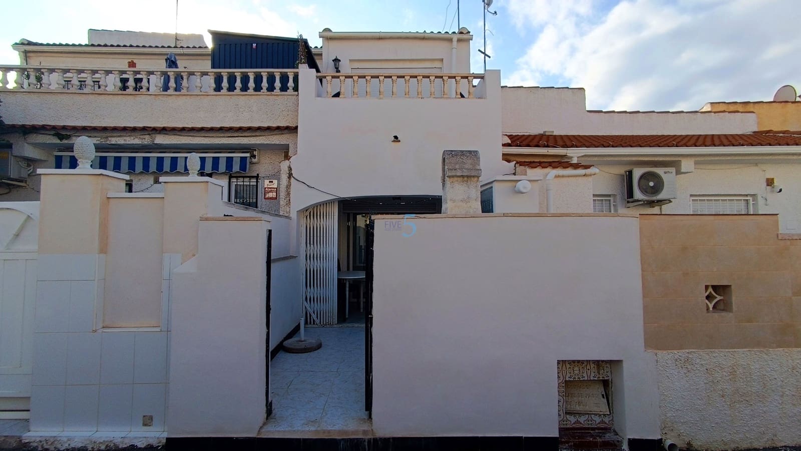 2 camera da letto Casa in vendita in Torrevieja con piscina - 120.000 € (Rif: 9298927)