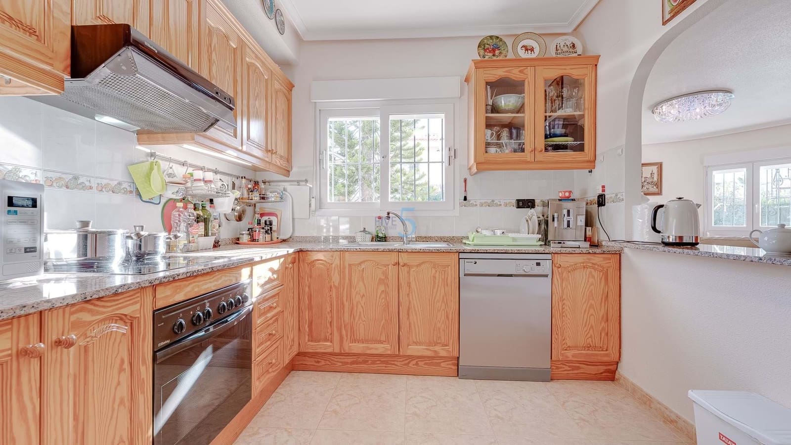 3 chambre Villa/Maison à vendre à Playa Flamenca avec piscine garage - 570 000 € (Ref: 9301894)