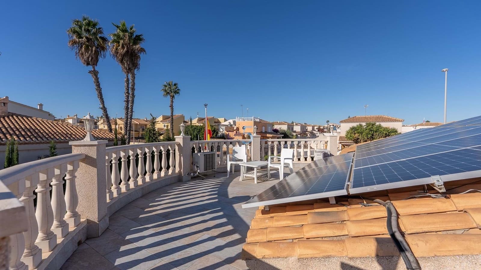 3 chambre Villa/Maison à vendre à Playa Flamenca avec piscine garage - 570 000 € (Ref: 9301894)