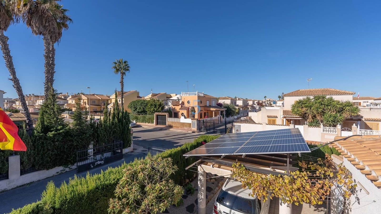 3 chambre Villa/Maison à vendre à Playa Flamenca avec piscine garage - 570 000 € (Ref: 9301894)