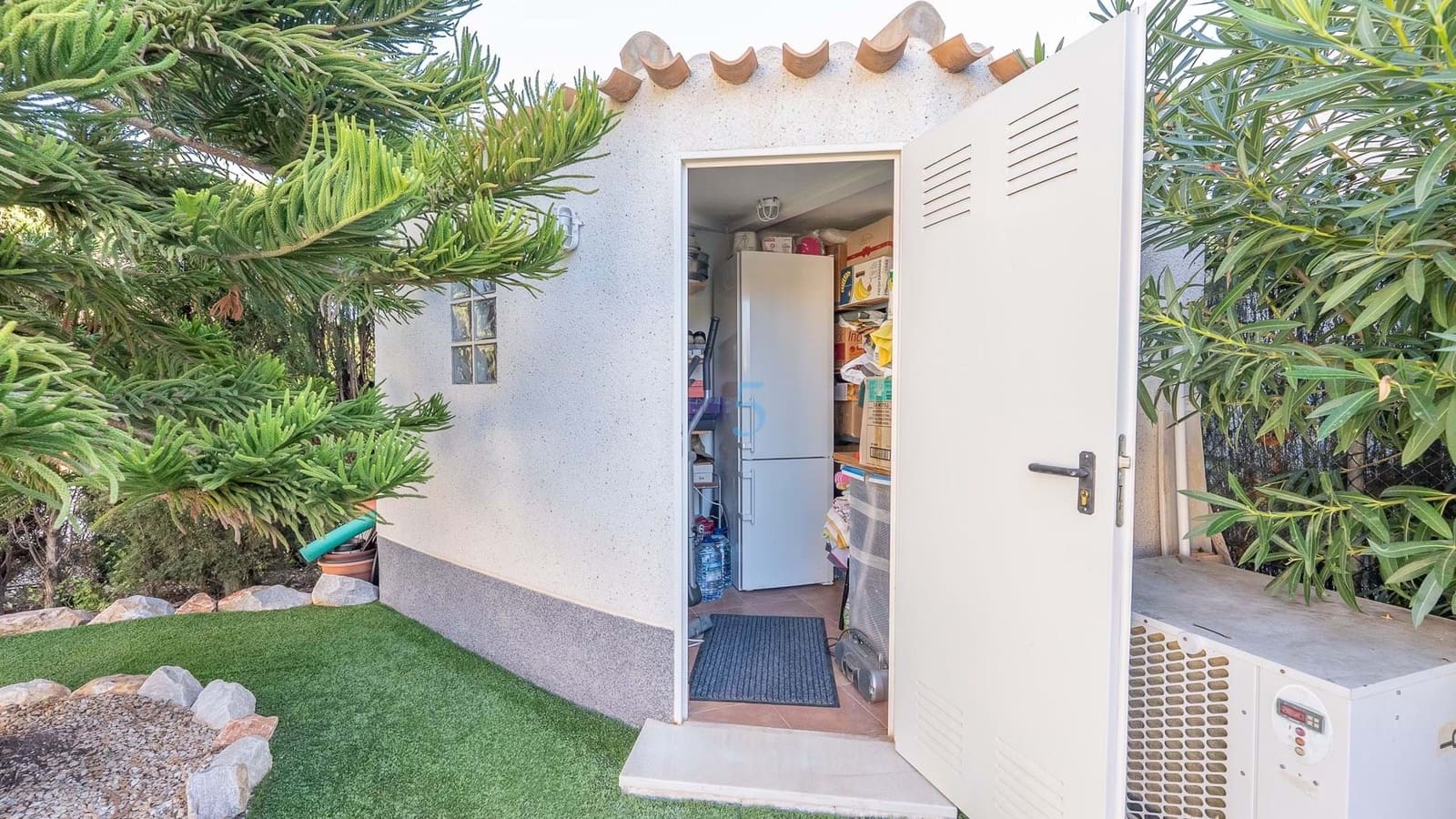 3 chambre Villa/Maison à vendre à Playa Flamenca avec piscine garage - 570 000 € (Ref: 9301894)