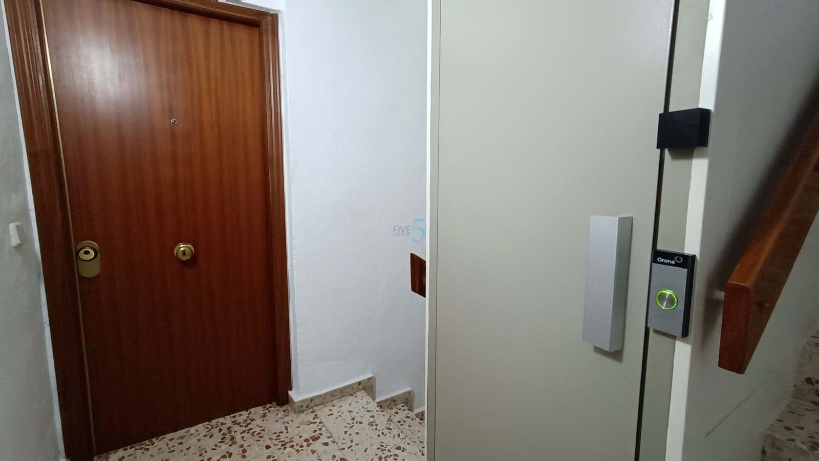 4 soveværelse Lejlighed til salg i Torrevieja med garage - € 175.000 (Ref: 9303859)