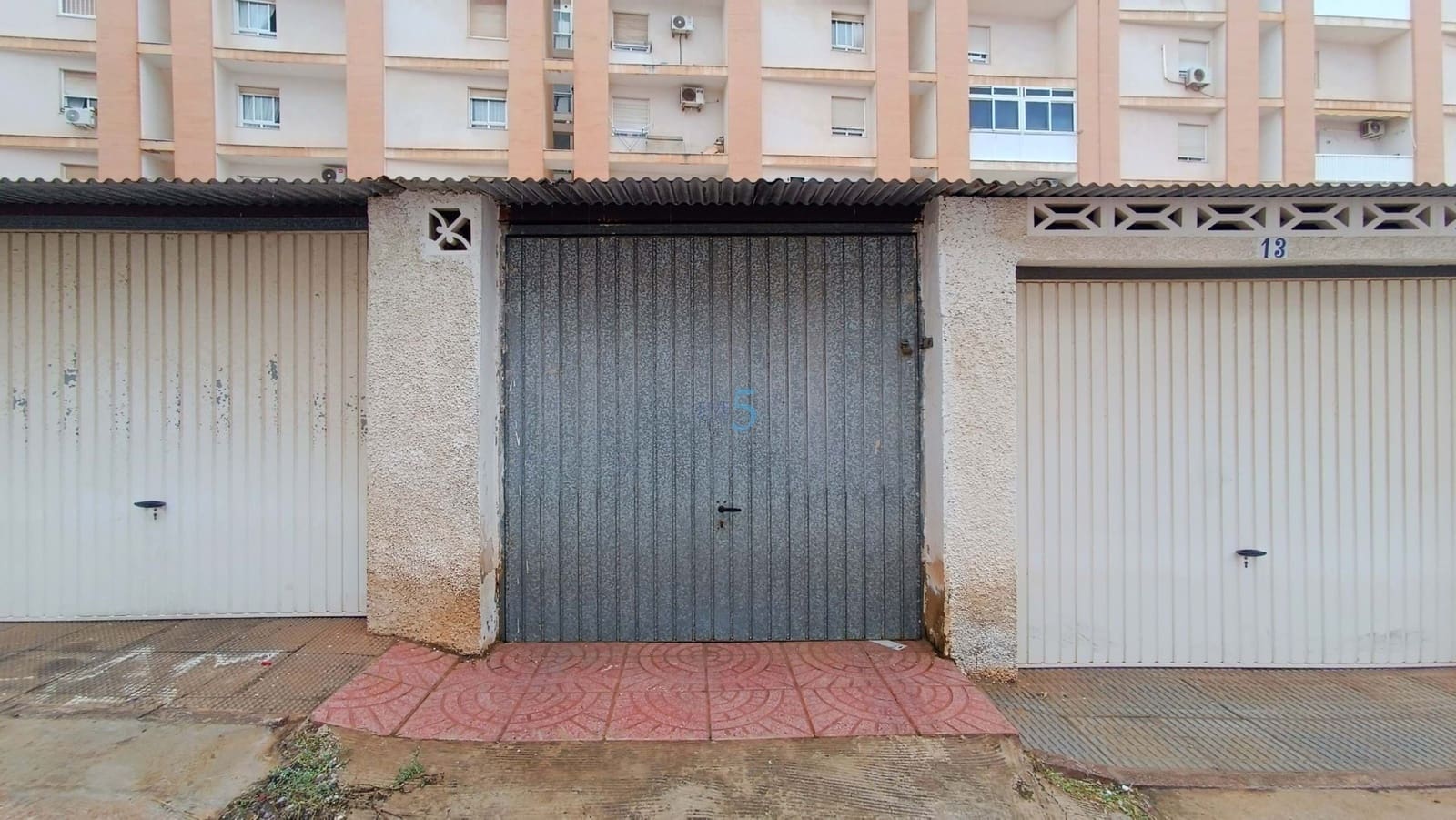 4 soveværelse Lejlighed til salg i Torrevieja med garage - € 175.000 (Ref: 9303859)