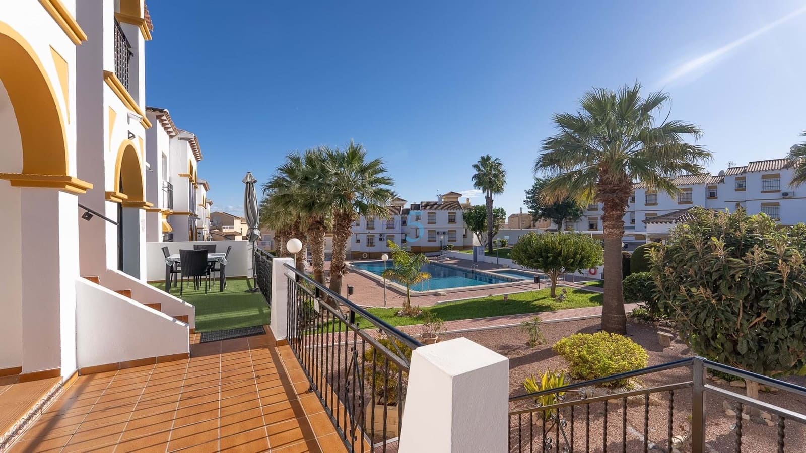 1 quarto Apartamento para venda em Villamartin com piscina - 105 000 € (Ref: 9308097)