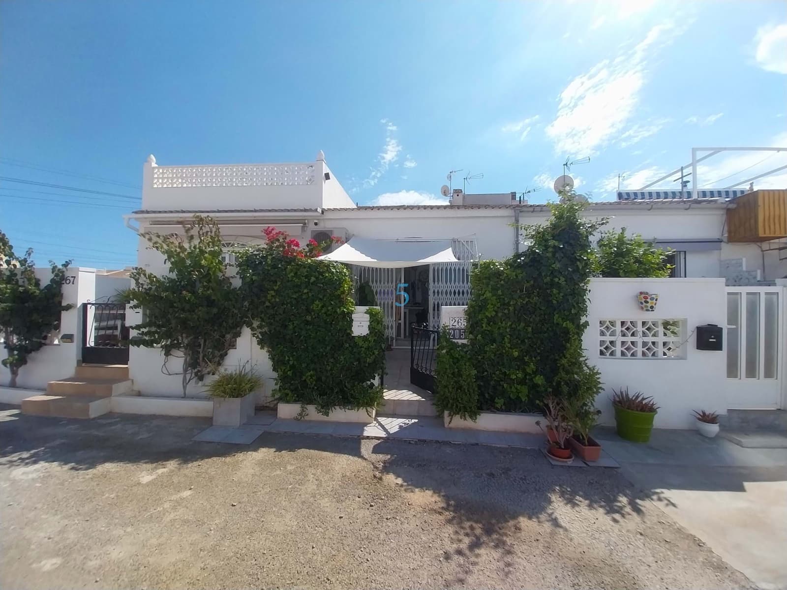 1 soveværelse Bungalow til salg i El Chaparral - € 85.000 (Ref: 9308614)