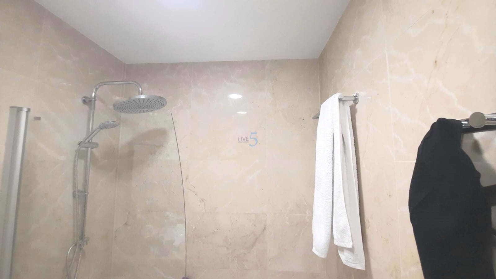 2 chambre Appartement à vendre à Roda avec piscine garage - 170 000 € (Ref: 9310263)