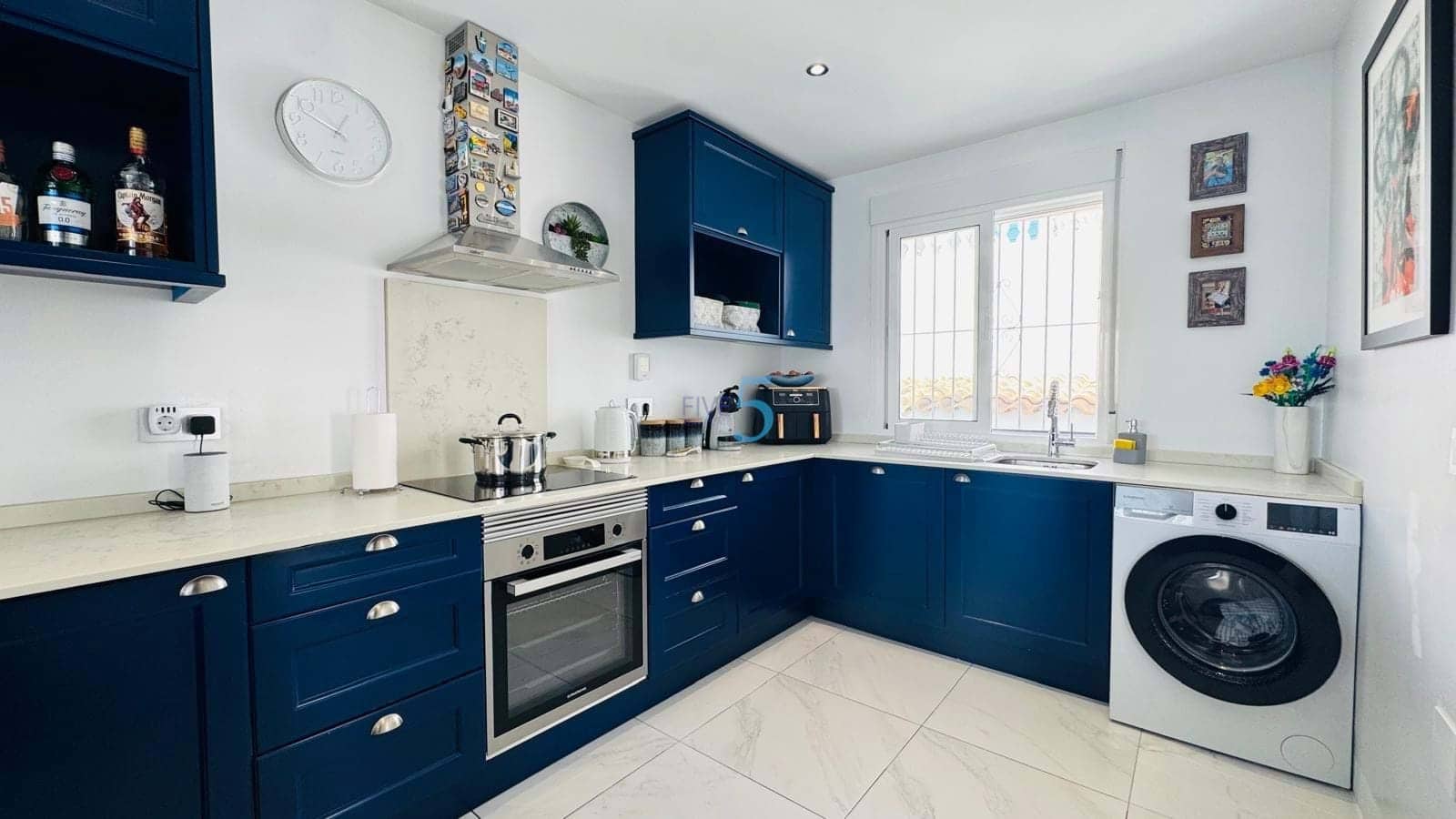3 chambre Villa/Maison à vendre à Villamartin avec piscine garage - 465 000 € (Ref: 9311616)