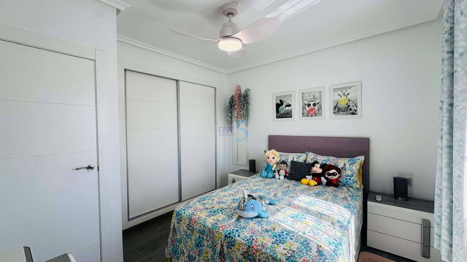 3 chambre Villa/Maison à vendre à Villamartin avec piscine garage - 465 000 € (Ref: 9311616)