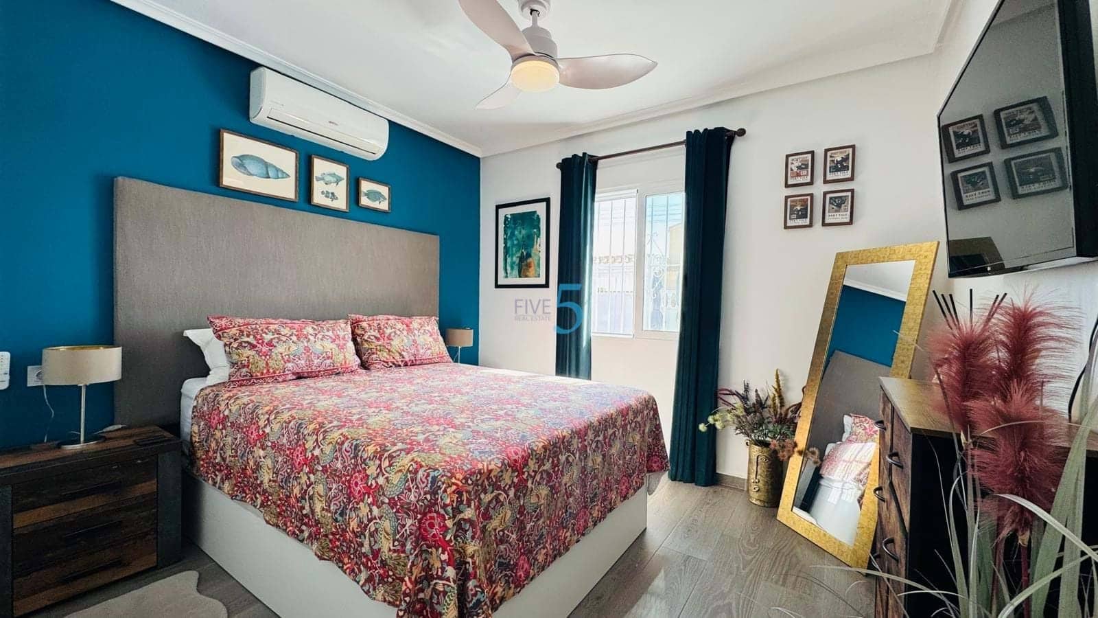 3 chambre Villa/Maison à vendre à Villamartin avec piscine garage - 465 000 € (Ref: 9311616)
