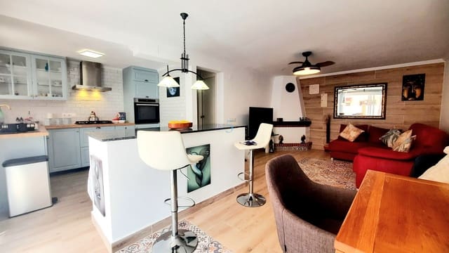 3 soverom Hus til salgs i Mil Palmeras, Pilar de la Horadada med garasje - € 259 950 (Ref: 9317029)