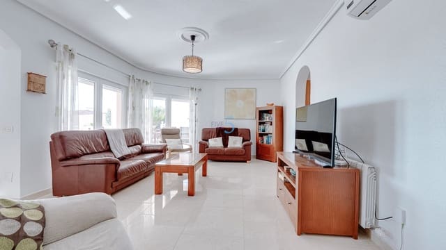 5 bedroom Villa for sale in Ciudad Quesada, Rojales with pool - € 750,000 (Ref: 9319589)