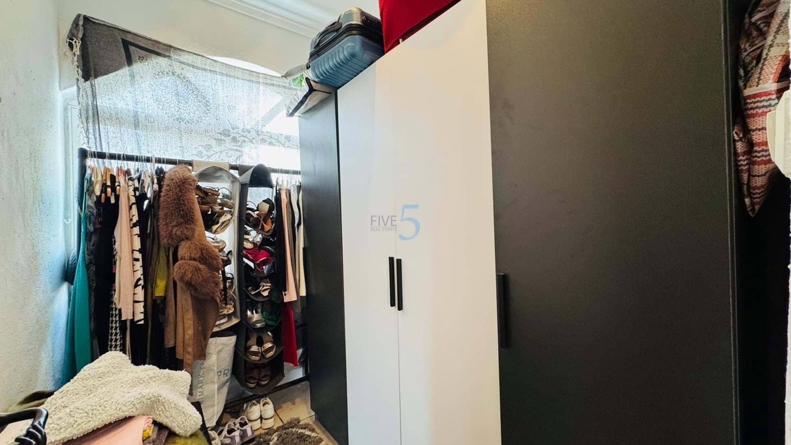 Casa de 3 habitaciones en Villamartin en venta con piscina - 255.000 € (Ref: 9319905)