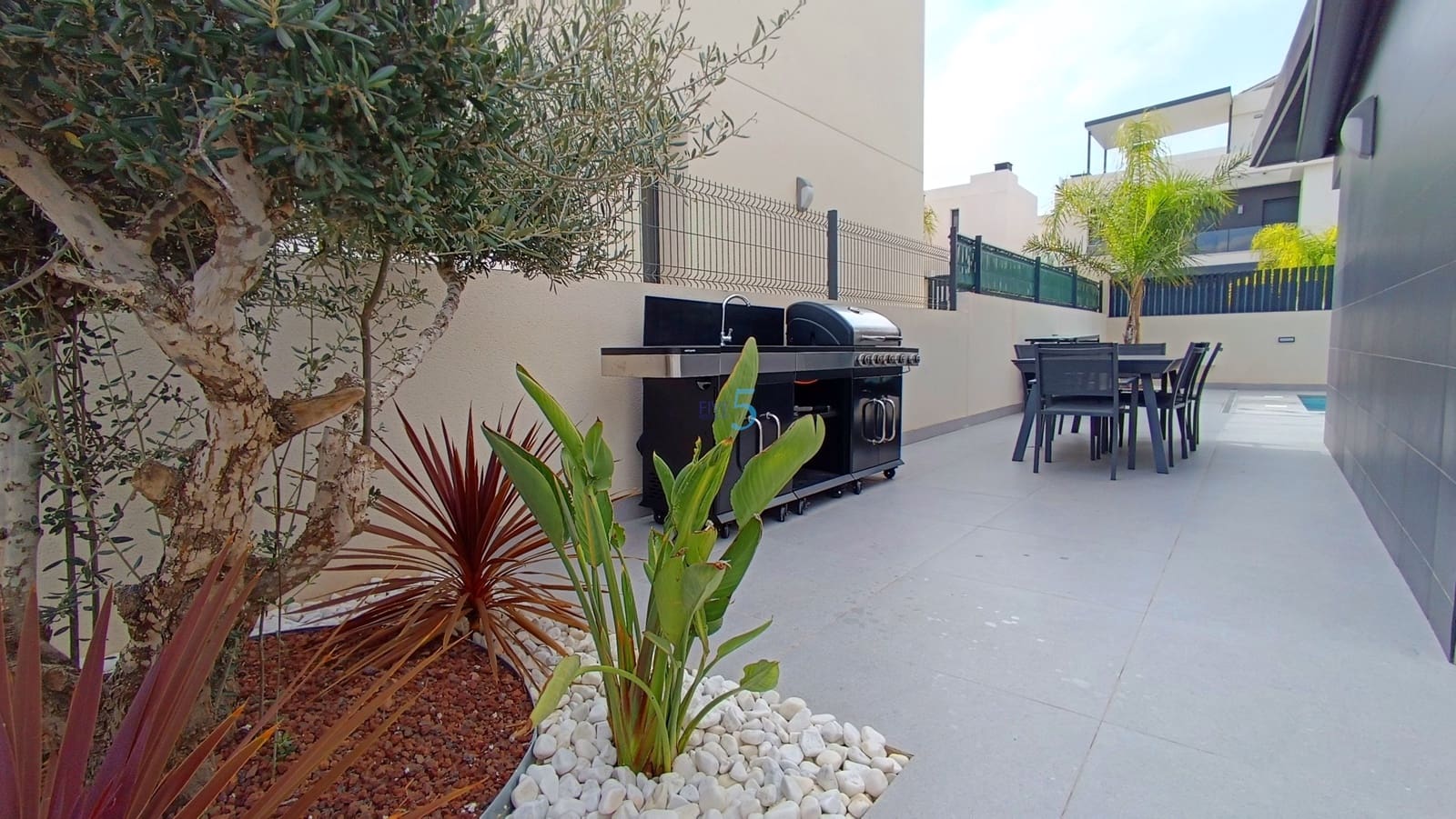 5 chambre Villa/Maison à vendre à Algorfa avec piscine - 550 000 € (Ref: 9322268)