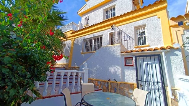 3 quarto Casa em Banda para venda em Ciudad Quesada, Rojales com piscina - 175 000 € (Ref: 9332684)