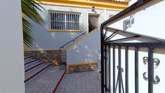 3 quarto Casa em Banda para venda em Ciudad Quesada, Rojales com piscina - 175 000 € (Ref: 9332684)