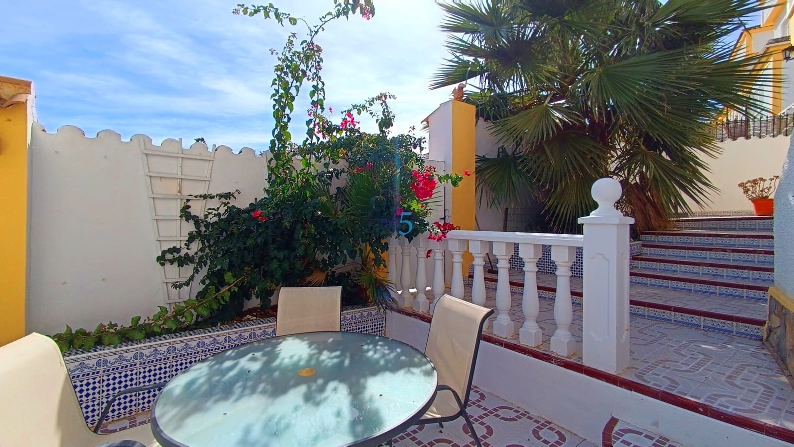 Casa de 3 habitaciones en Ciudad Quesada en venta con piscina - 175.000 € (Ref: 9332684)