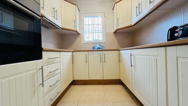 3 bedroom Townhouse for sale in Playa Flamenca, Orihuela with pool garage - € 224,000 (Ref: 9334222)