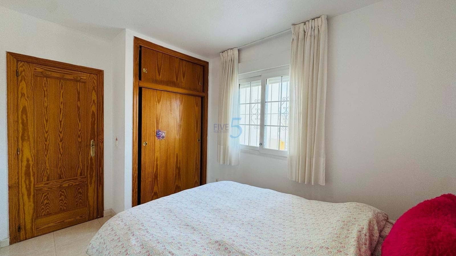 3 soveværelse Byhus til salg i Playa Flamenca med swimmingpool garage - € 224.000 (Ref: 9334222)