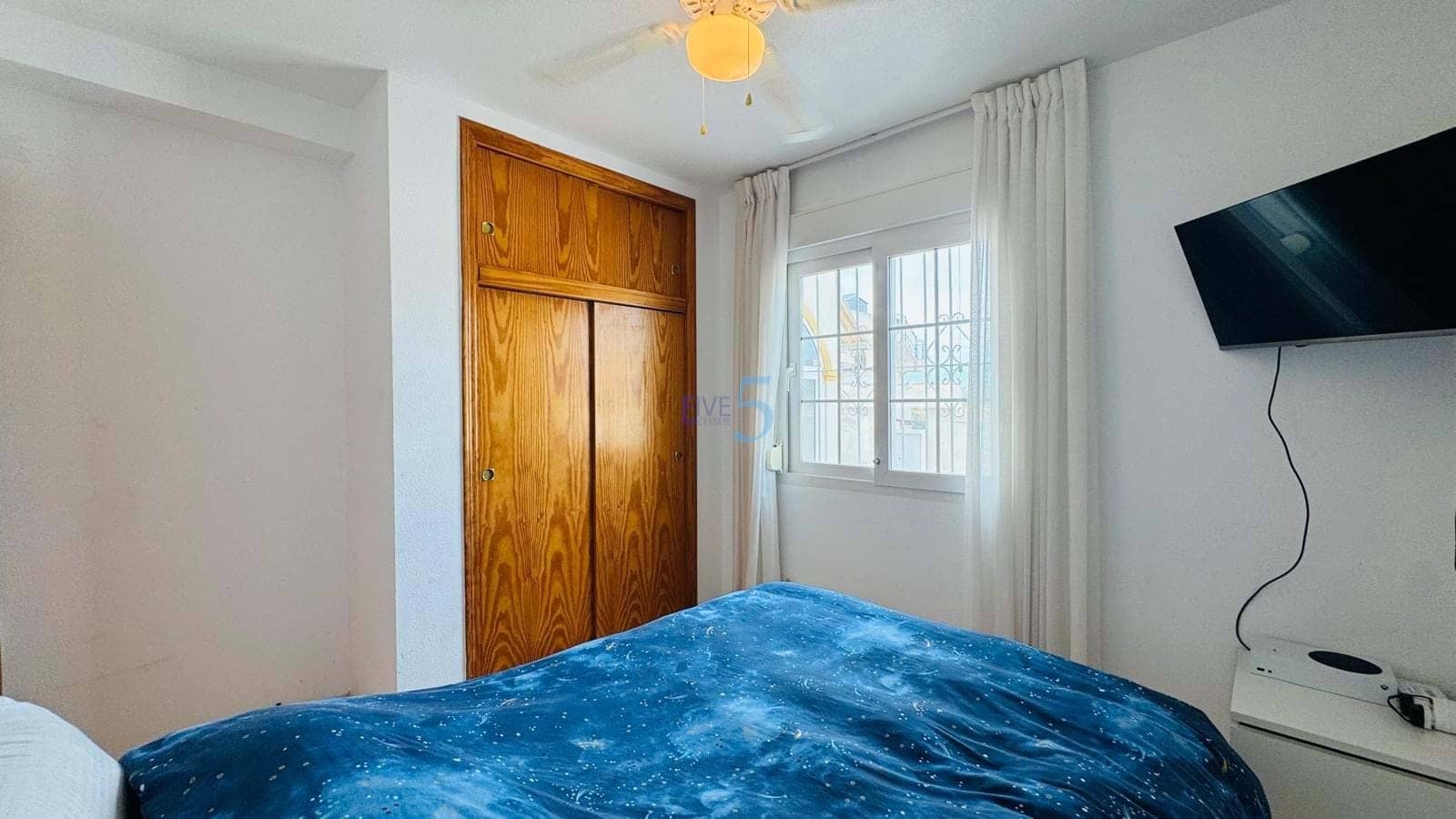 3 soveværelse Byhus til salg i Playa Flamenca med swimmingpool garage - € 224.000 (Ref: 9334222)