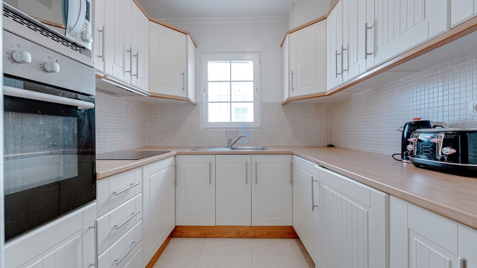 3 bedroom Townhouse for sale in Playa Flamenca with pool garage - € 224,000 (Ref: 9334222)