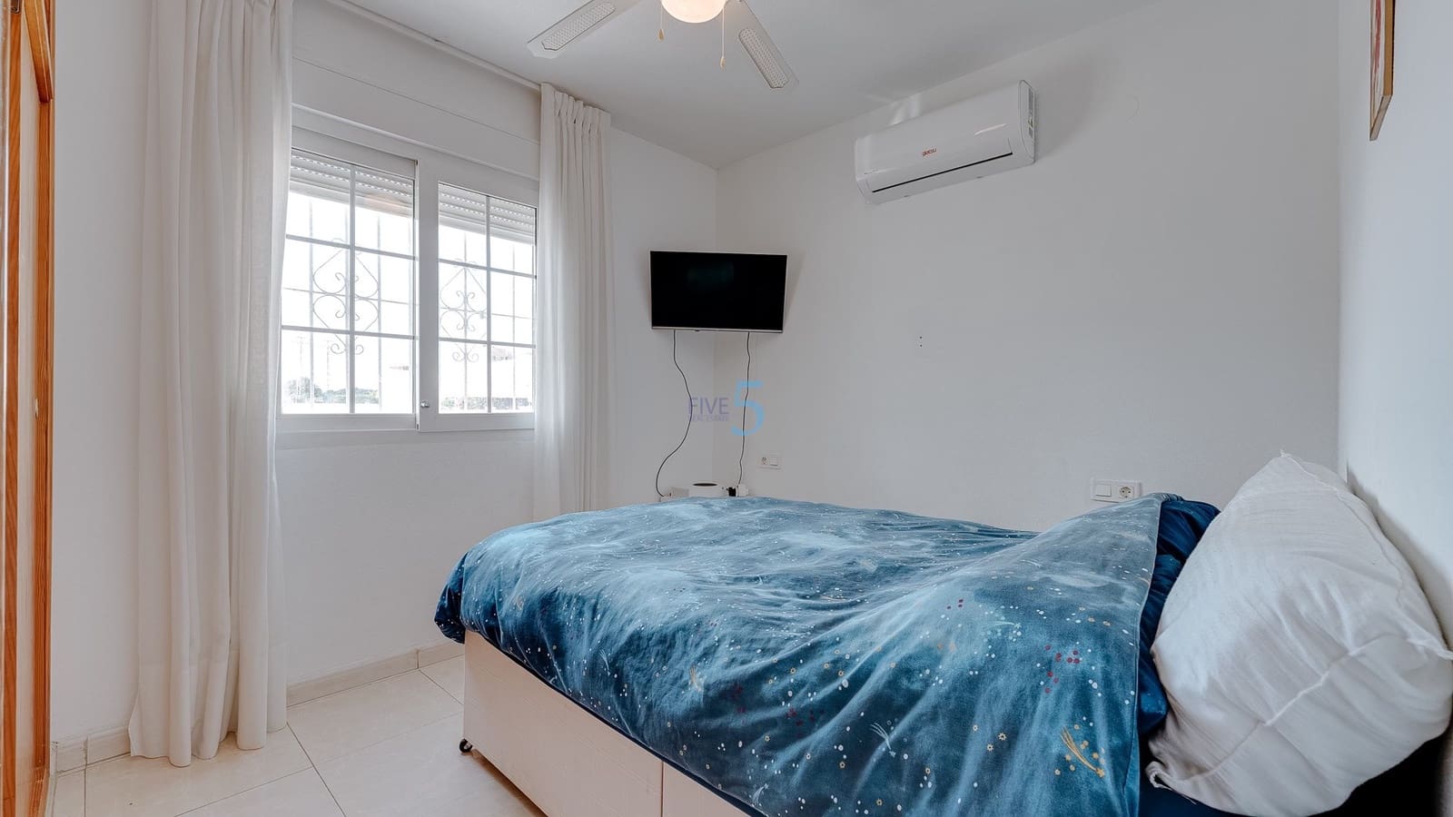 3 bedroom Townhouse for sale in Playa Flamenca with pool garage - € 224,000 (Ref: 9334222)