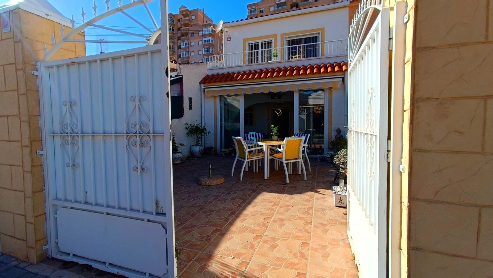 2 chambre Maison de Ville à vendre à Torrevieja - 169 000 € (Ref: 9335513)