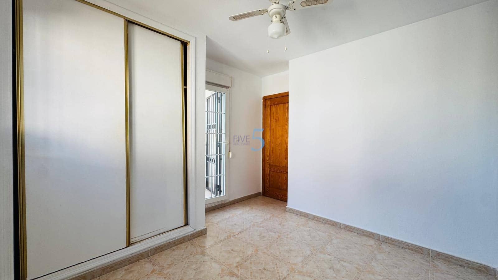 2 soverom Hus til salgs i Playa Flamenca med svømmebasseng - € 225 000 (Ref: 9343877)