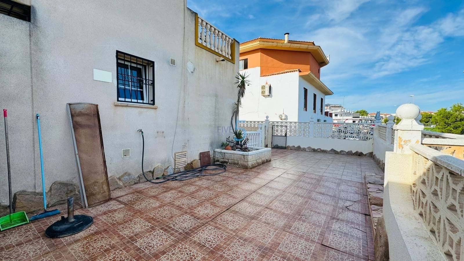 2 soverom Hus til salgs i Playa Flamenca med svømmebasseng - € 225 000 (Ref: 9343877)