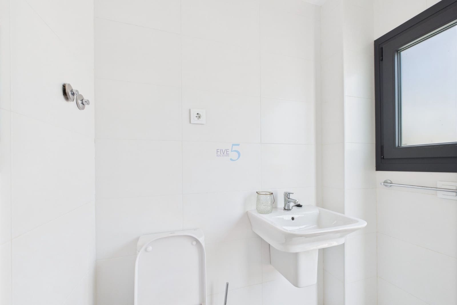 3 soverom Kjedet enebolig til salgs i Torre-Pacheco med svømmebasseng - € 298 000 (Ref: 9343878)